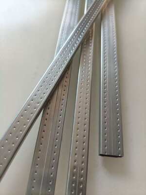 Антикоррозийная обработка  Алюминиевая дистанционная планка Энергоэффективные алюминиевые дистанционные рамки для стеклопакетов окон и дверей