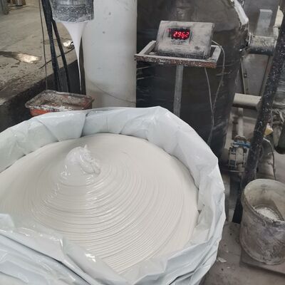 Быстросушащий изоляционный стеклянный герметик соединение сокращает время производства и повышает эффективность в изготовлении стеклянных блоков